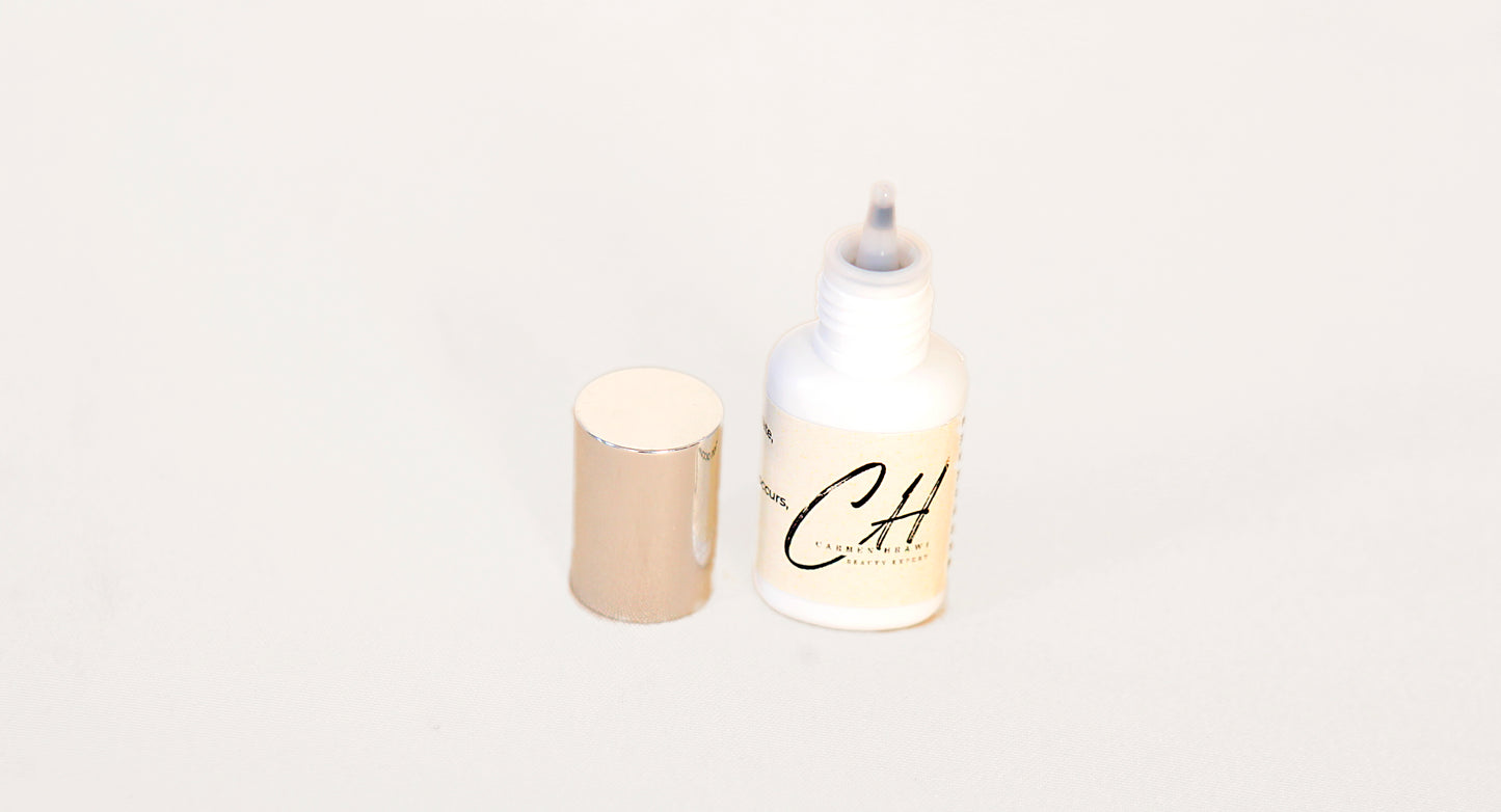 CARMEN HRAWI'S LASH EXTENSION GLUE